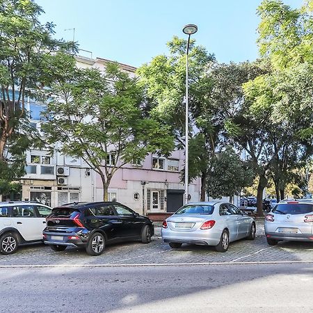 Vita Portucale ! Moscavide Casa Branca W/ Terrace Lisboa Εξωτερικό φωτογραφία