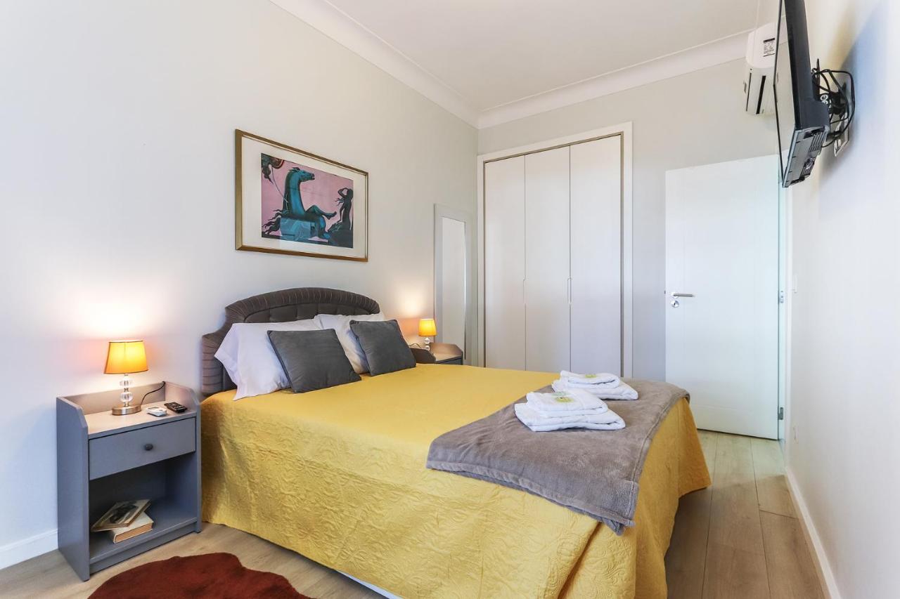 Vita Portucale ! Moscavide Casa Branca W/ Terrace Lisboa Εξωτερικό φωτογραφία