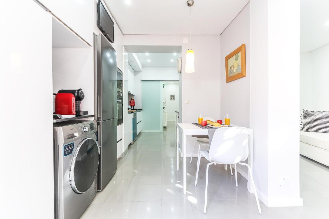 Vita Portucale ! Moscavide Casa Branca W/ Terrace Lisboa Εξωτερικό φωτογραφία