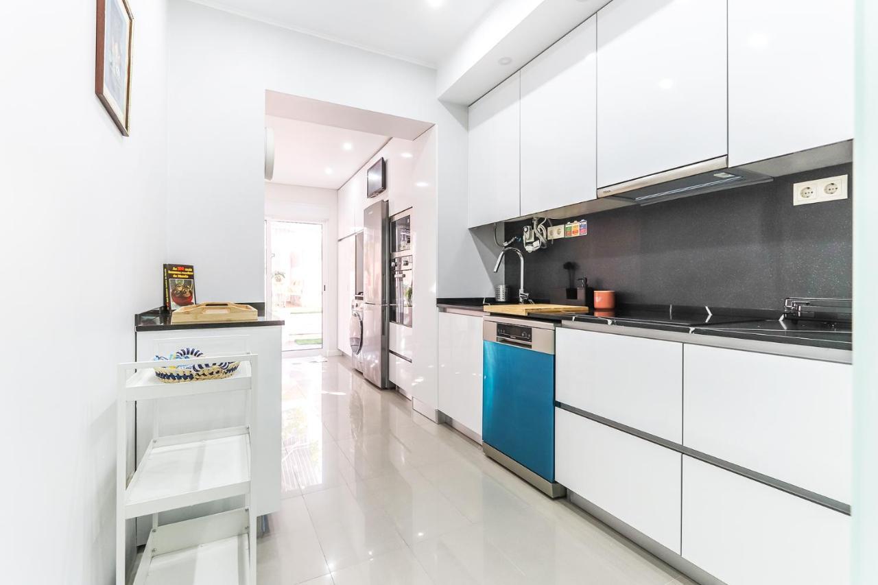 Vita Portucale ! Moscavide Casa Branca W/ Terrace Lisboa Εξωτερικό φωτογραφία