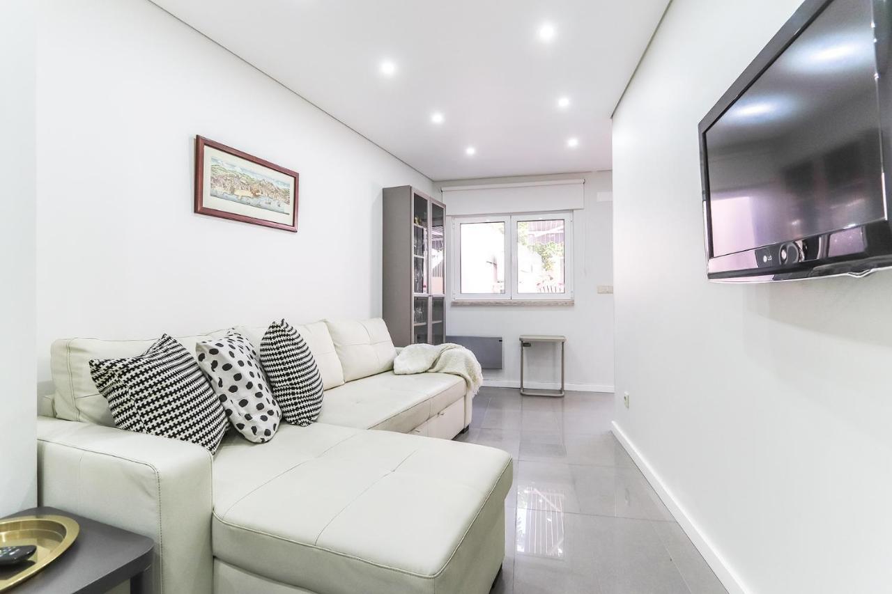 Vita Portucale ! Moscavide Casa Branca W/ Terrace Lisboa Εξωτερικό φωτογραφία